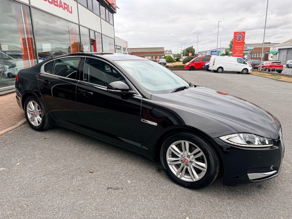 Jaguar XF 2.2Td Luxury Sportbrake Estate  #7