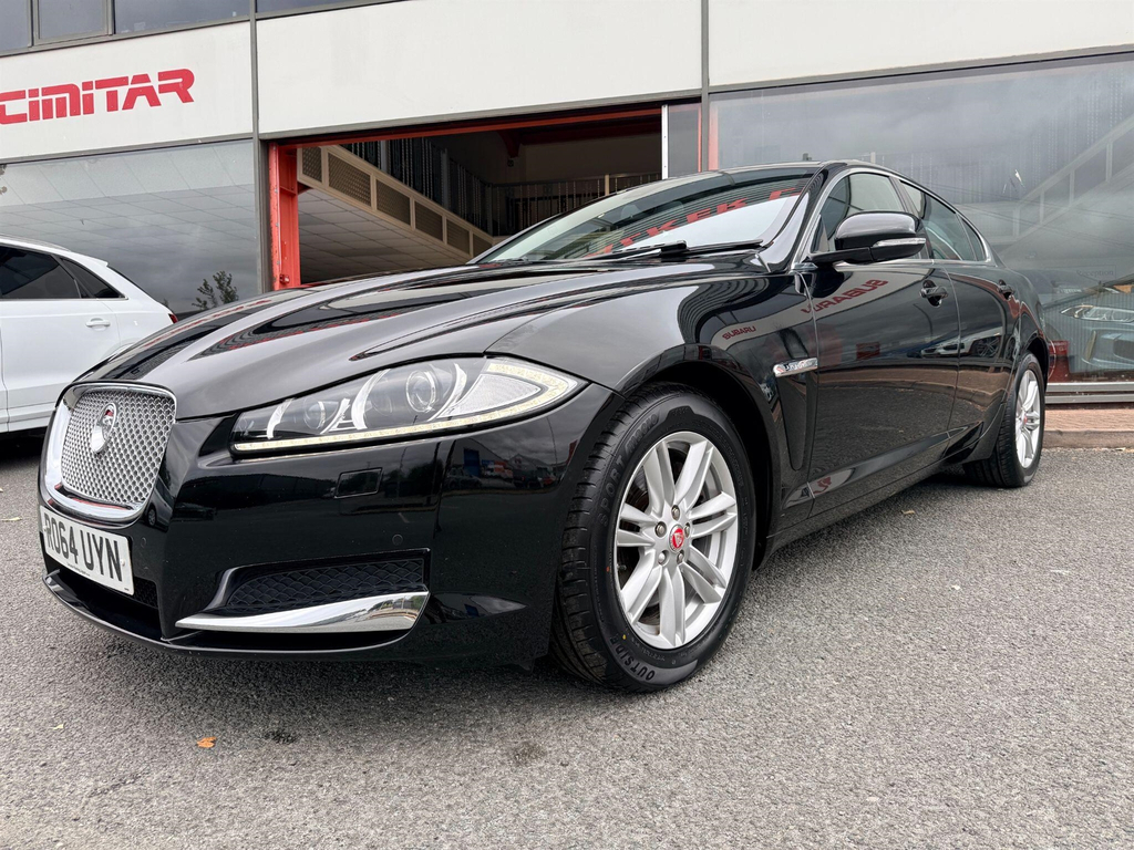Jaguar XF 2.2Td Luxury Sportbrake Estate  #14