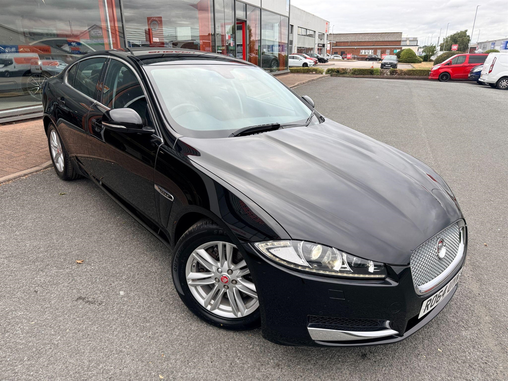 Jaguar XF Saloon Black #6