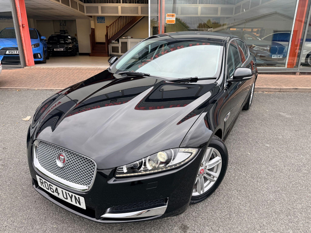 Jaguar XF 2.2Td Luxury Sportbrake Estate  #11