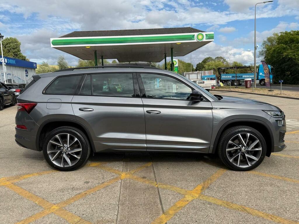 Skoda Kodiaq 1.5 Tsi E-tec Se L Dsg 7 Seat White #10