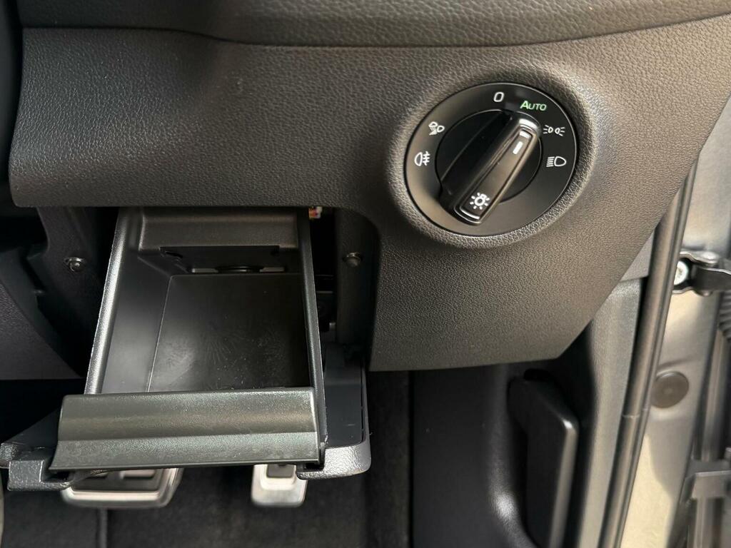 Skoda Kodiaq 1.5 Tsi E-tec Se L Dsg 7 Seat White #41