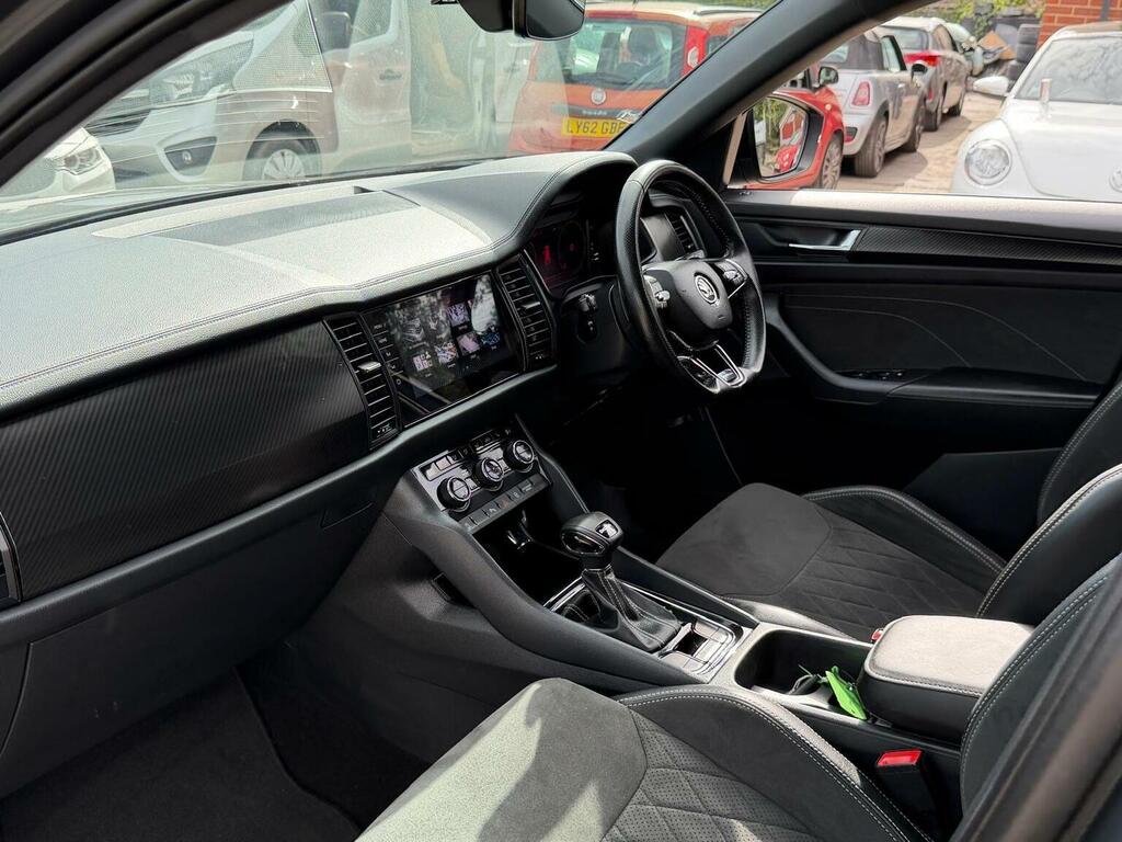 Skoda Kodiaq 1.5 Tsi E-tec Se L Dsg 7 Seat White #14