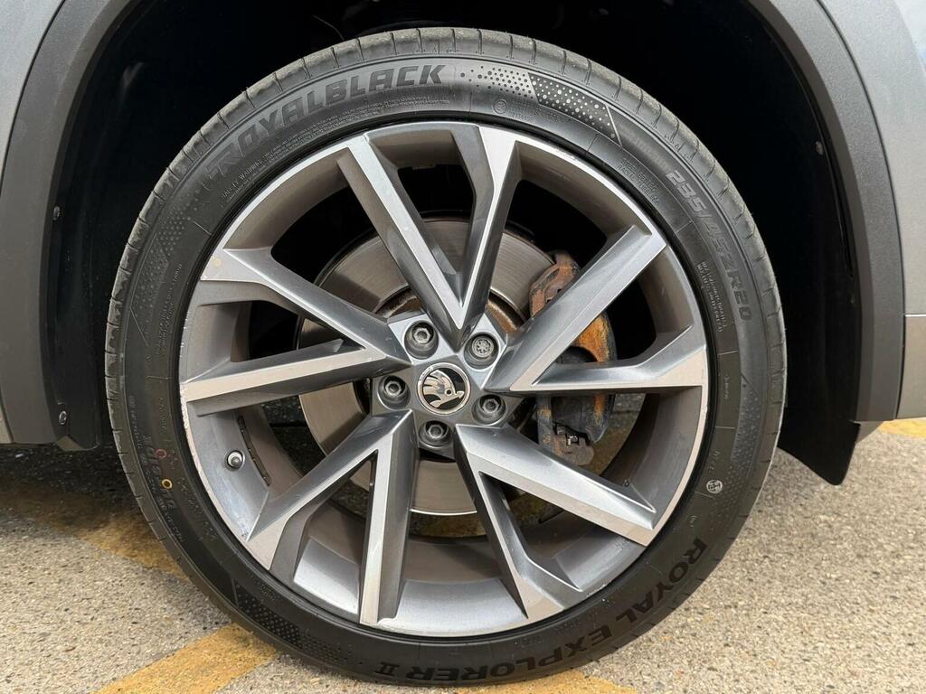 Skoda Kodiaq 1.5 Tsi E-tec Se L Dsg 7 Seat White #59