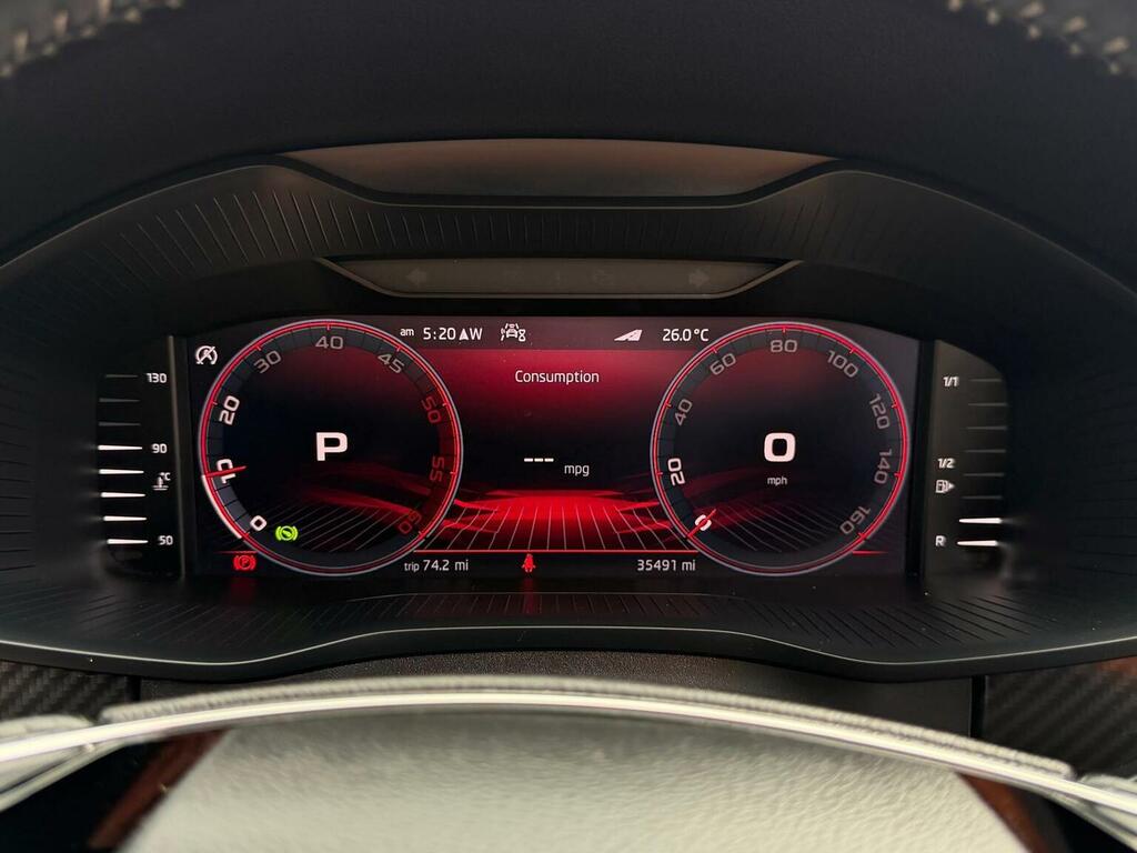 Skoda Kodiaq 1.5 Tsi E-tec Se L Dsg 7 Seat White #74