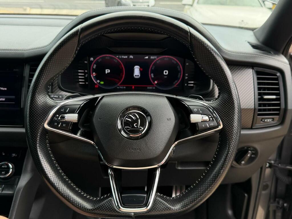Skoda Kodiaq 1.5 Tsi E-tec Se L Dsg 7 Seat White #83