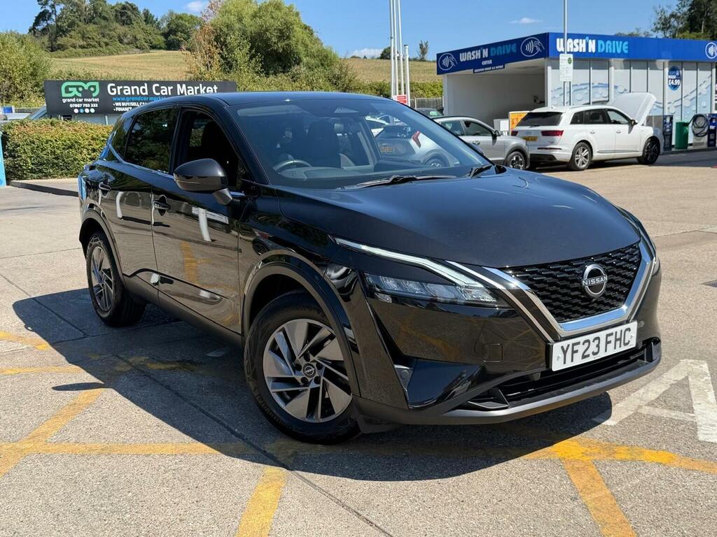 Nissan Qashqai 1.3 Dig-t Mhev Acenta Premium Xtron Euro 6 Ss 5 Black