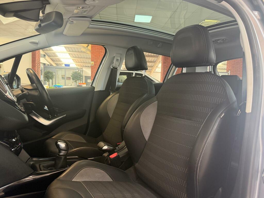 Peugeot 2008 Blue Hdi Allure Premium Grey #33