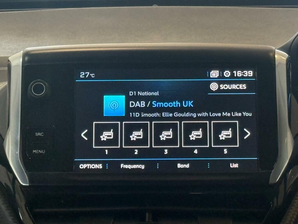Peugeot 2008 Blue Hdi Allure Premium Grey #28