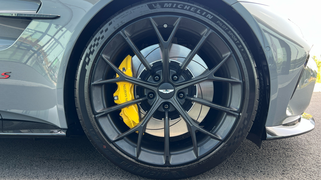 Aston Martin Vantage S Coupe 4.0 Twin Turbo BT26YVY Grey #4