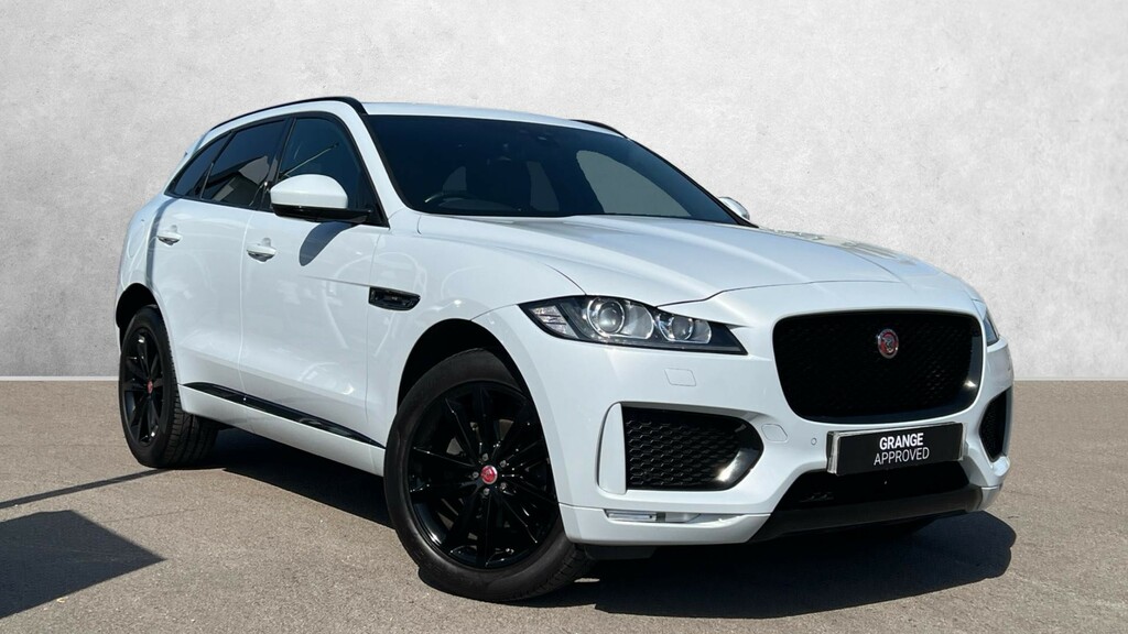 Jaguar F-Pace Chequered Flag White