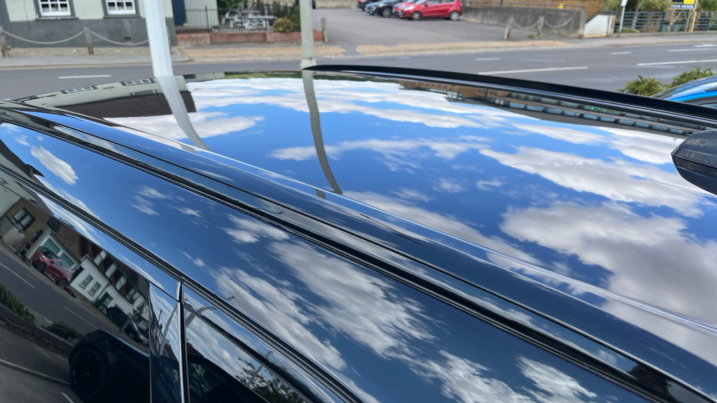 Land Rover Range Rover Velar 2.0 P250 R-dynamic Hse Blue #29