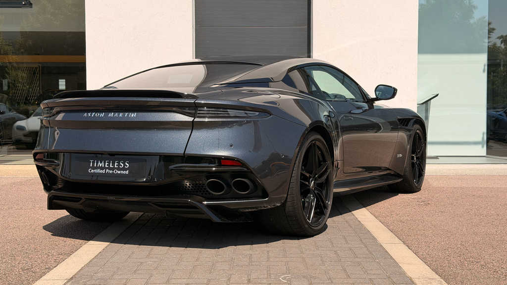 Aston Martin DBS 5.2 V12 Biturbo Superleggera Coupe Black #33