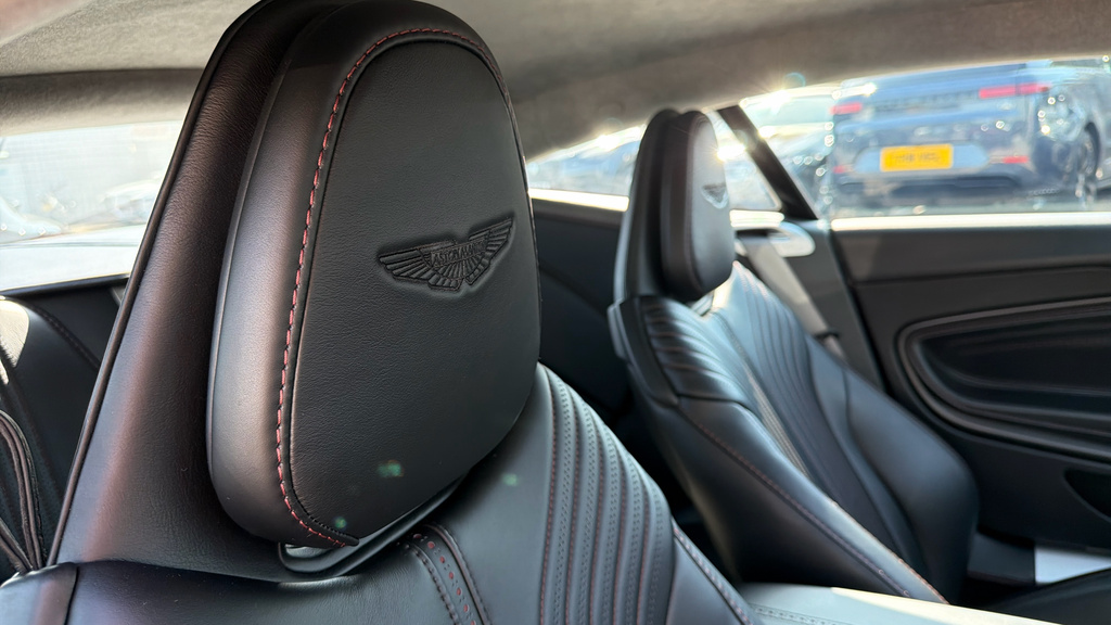 Aston Martin DB11 4.0L V8 Coupe Red #5