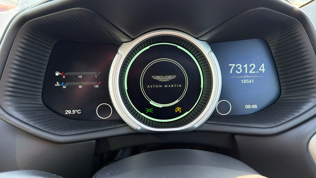 Aston Martin DB11 4.0L V8 Coupe Red #6