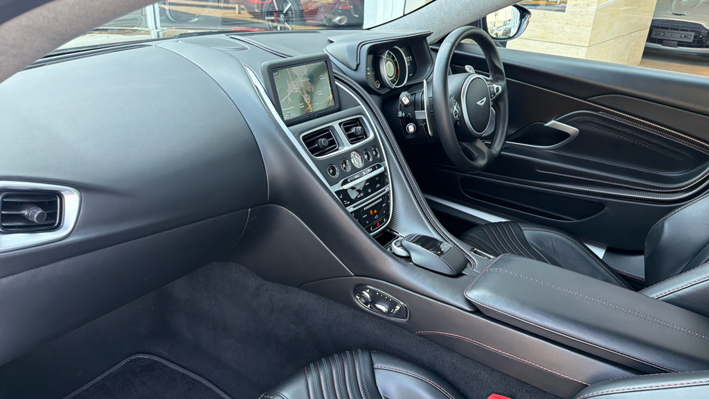 Aston Martin DB11 4.0 V8 Volante Euro 6 Ss Silver #27