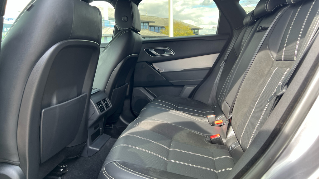 Land Rover Range Rover Velar R-dynamic Se Grey #4