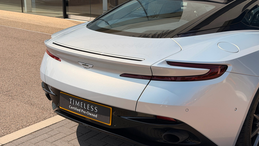 Aston Martin DB11 V12 Euro 6 2-Door #8