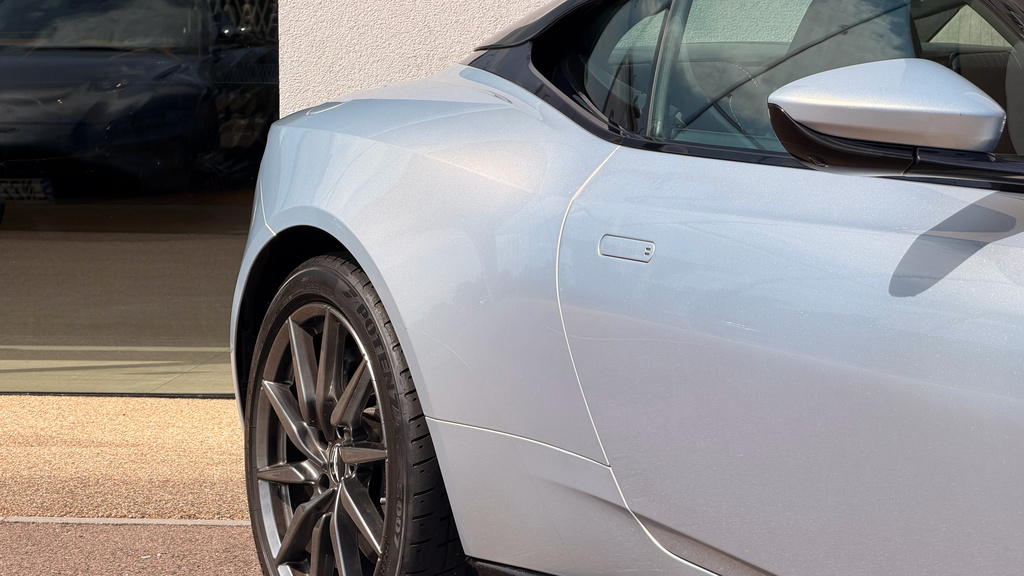 Aston Martin DB11 V12 Euro 6 2-Door #18