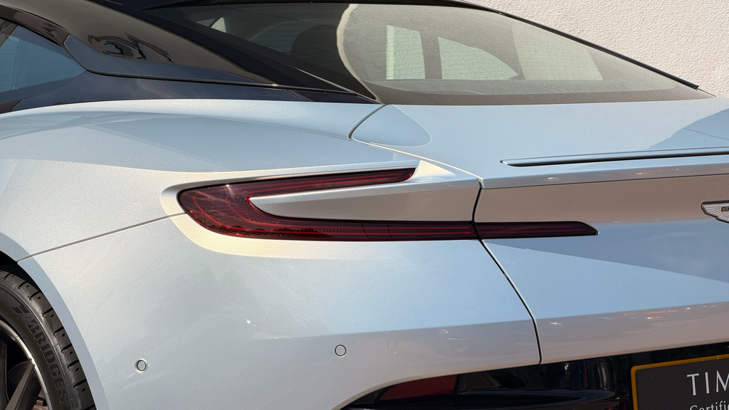 Aston Martin DB11 V12 Euro 6 2-Door #27