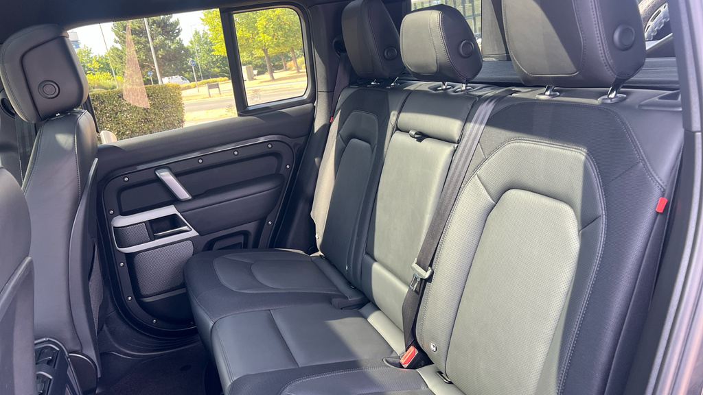 Land Rover Defender Estate Grey #4