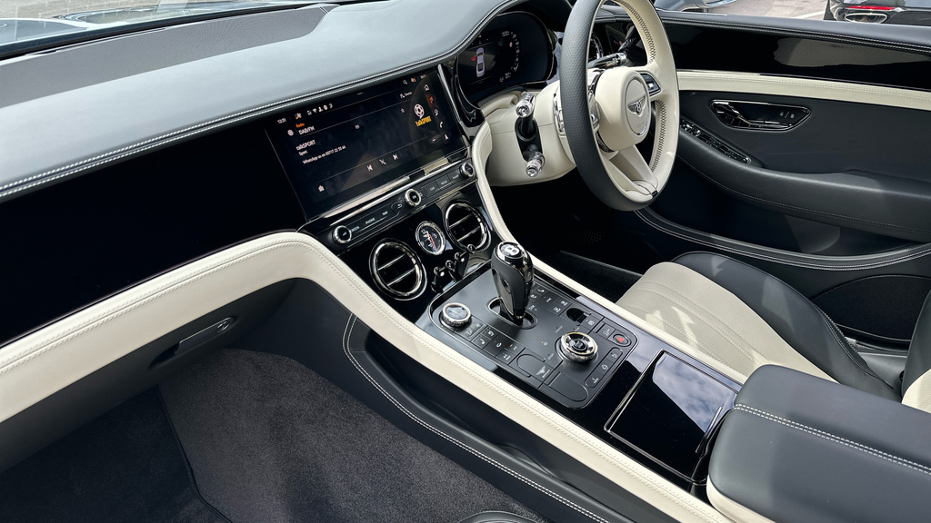 Bentley Continental Gt Black Edition - V8 Hybrid Grey #2