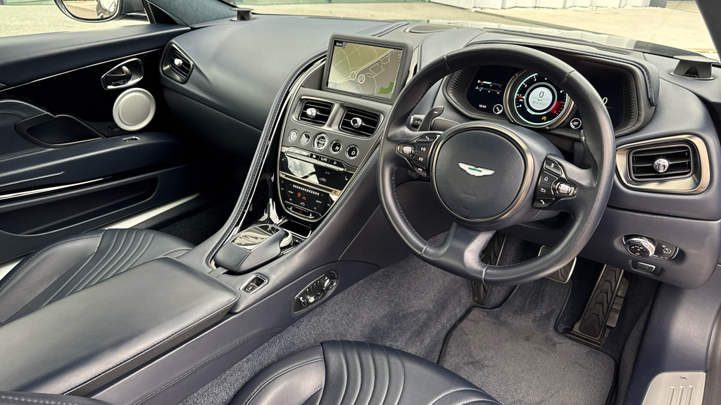 Aston Martin DB11 5.2L V12 Coupe Silver #3