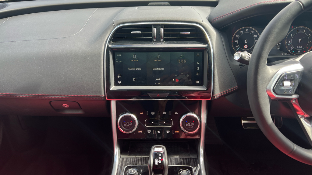 Jaguar XE 2.0 P300 Sport Awd Saloon Grey #24