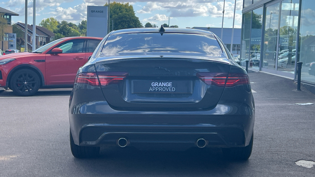 Jaguar XE R-dynamic Hse Black Grey #6