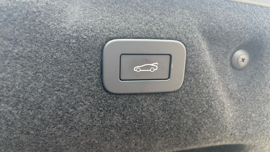 Jaguar XE 2.0 P300 Sport Awd Saloon Grey #30