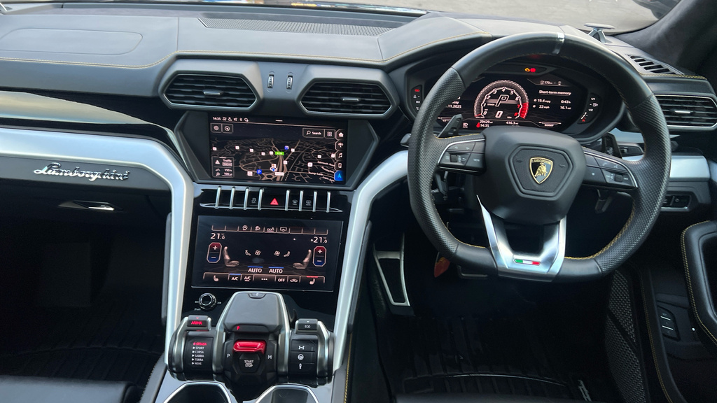 Lamborghini Urus V8 Black #7