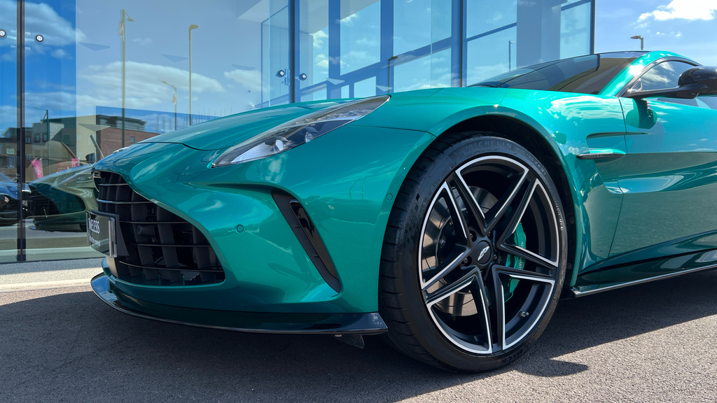Aston Martin Vantage 4.0 V8 F1 Edition Coupe Euro 6 53 Green #18