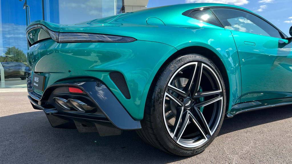 Aston Martin Vantage 4.0 V8 F1 Edition Coupe Euro 6 53 Green #17