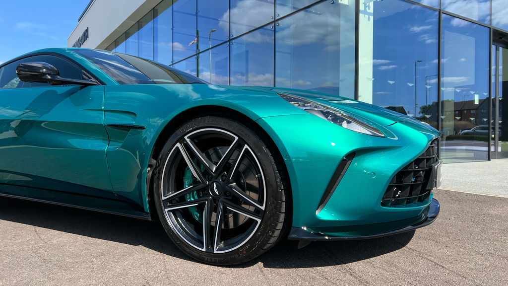 Aston Martin Vantage 4.0 V8 F1 Edition Coupe Euro 6 53 Green #16
