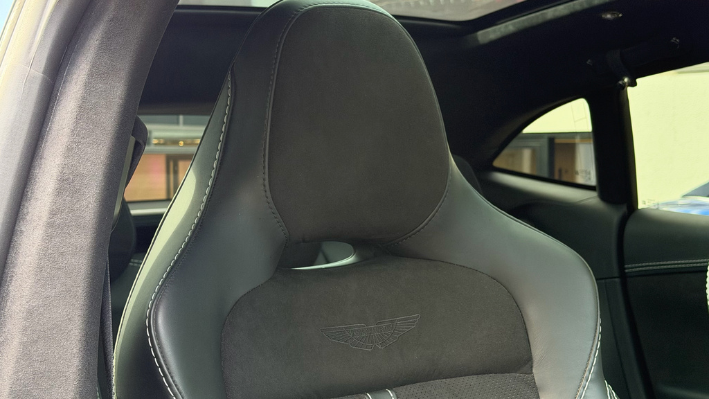 Aston Martin DBX Hatchback Silver #5