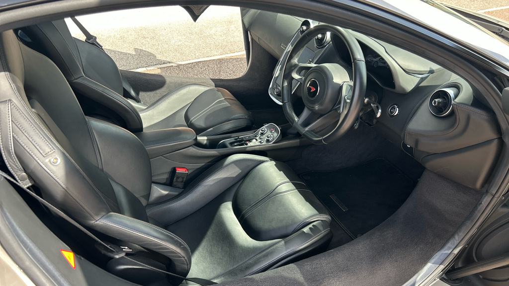 McLaren 570GT 3.8T V8 Ssg Euro 6 Ss Orange #20