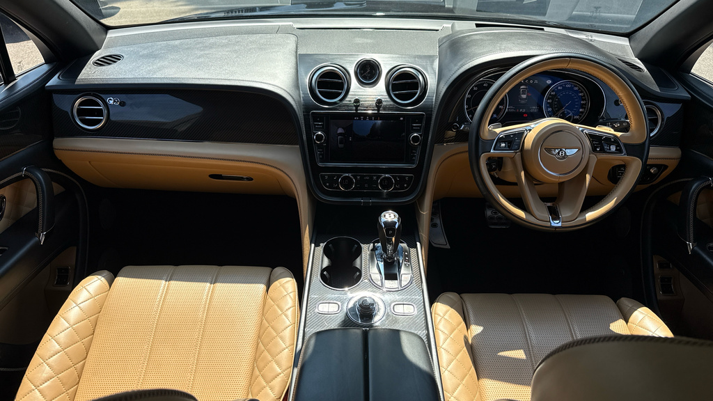 Bentley Bentayga Blackline Touring City Black #4