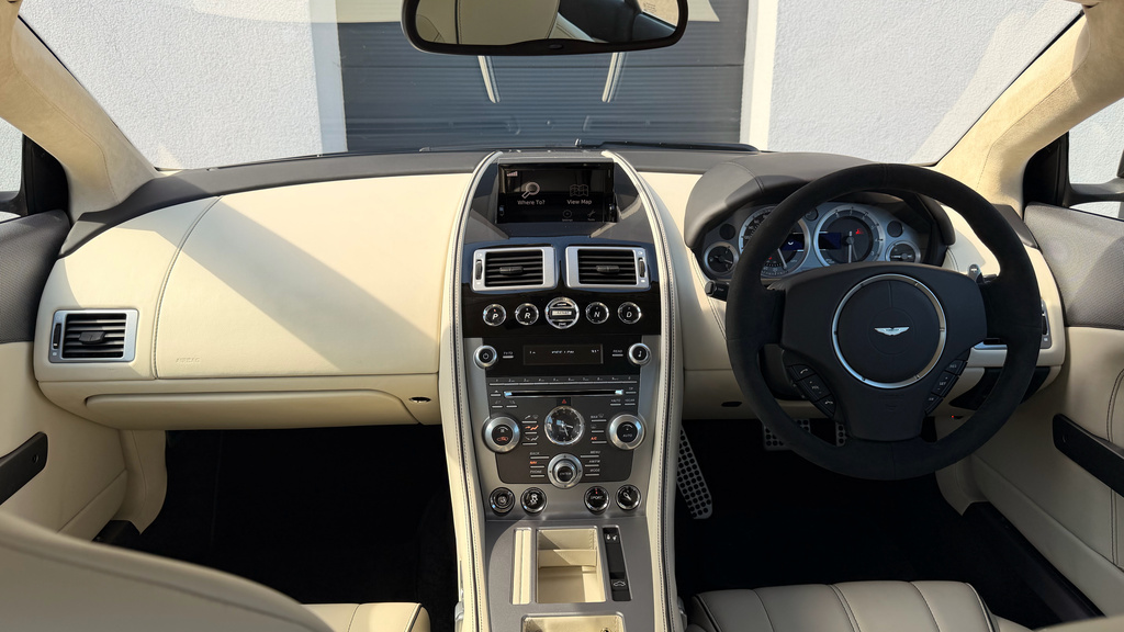 Aston Martin DB9 6.0 V12 Coupe T-tronicii Euro 5 510 Bh Silver #10