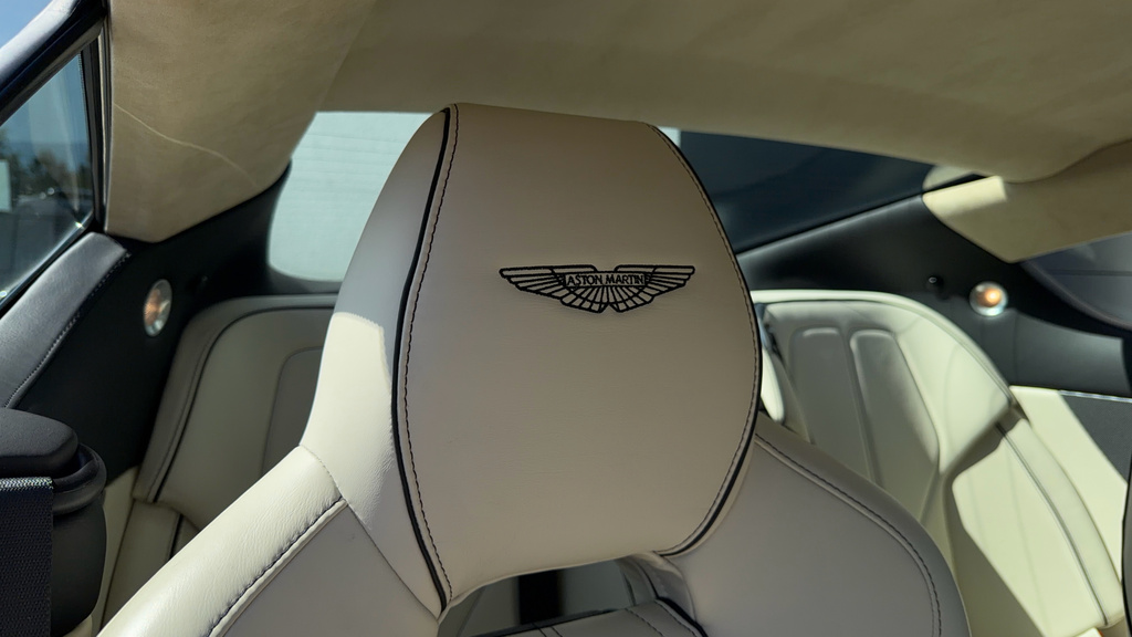 Aston Martin DB9 6.0L V12 Coupe Brown #5