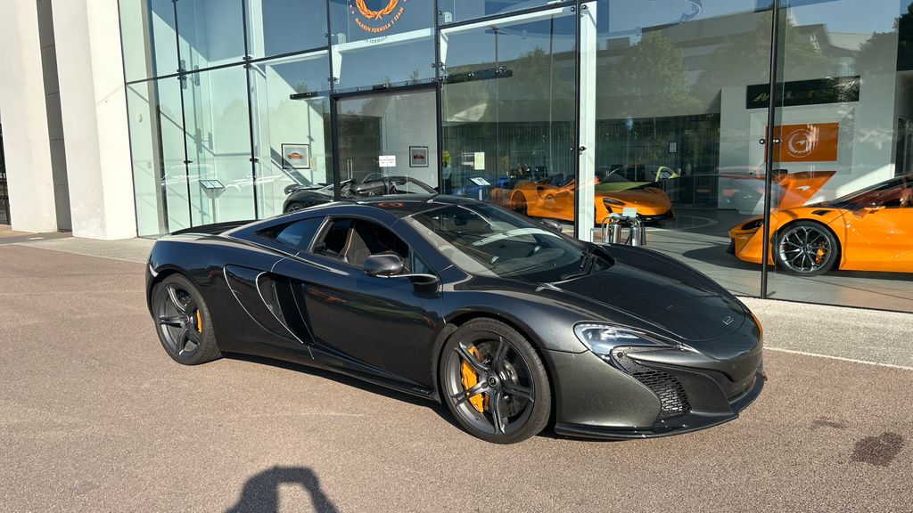 McLaren 650S Coupe 3.8T Black #20