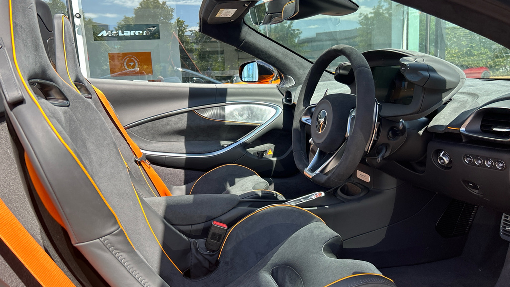 McLaren Artura Spider CS26ART Orange #4