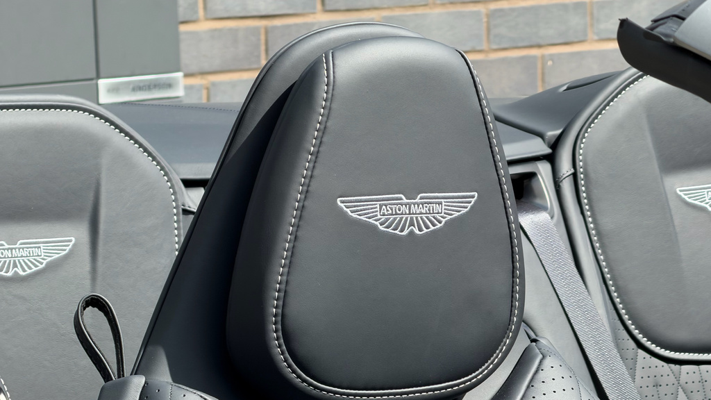 Aston Martin DB12 Volante 4.0L V8 Volante Silver #5