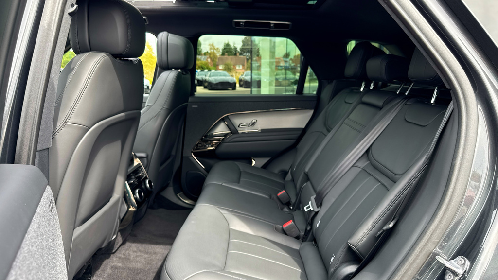 Land Rover Range Rover Sport 3.0 P460e Estate Grey #29