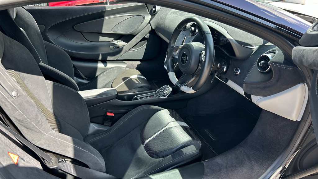 McLaren 570S Coupe Purple #3