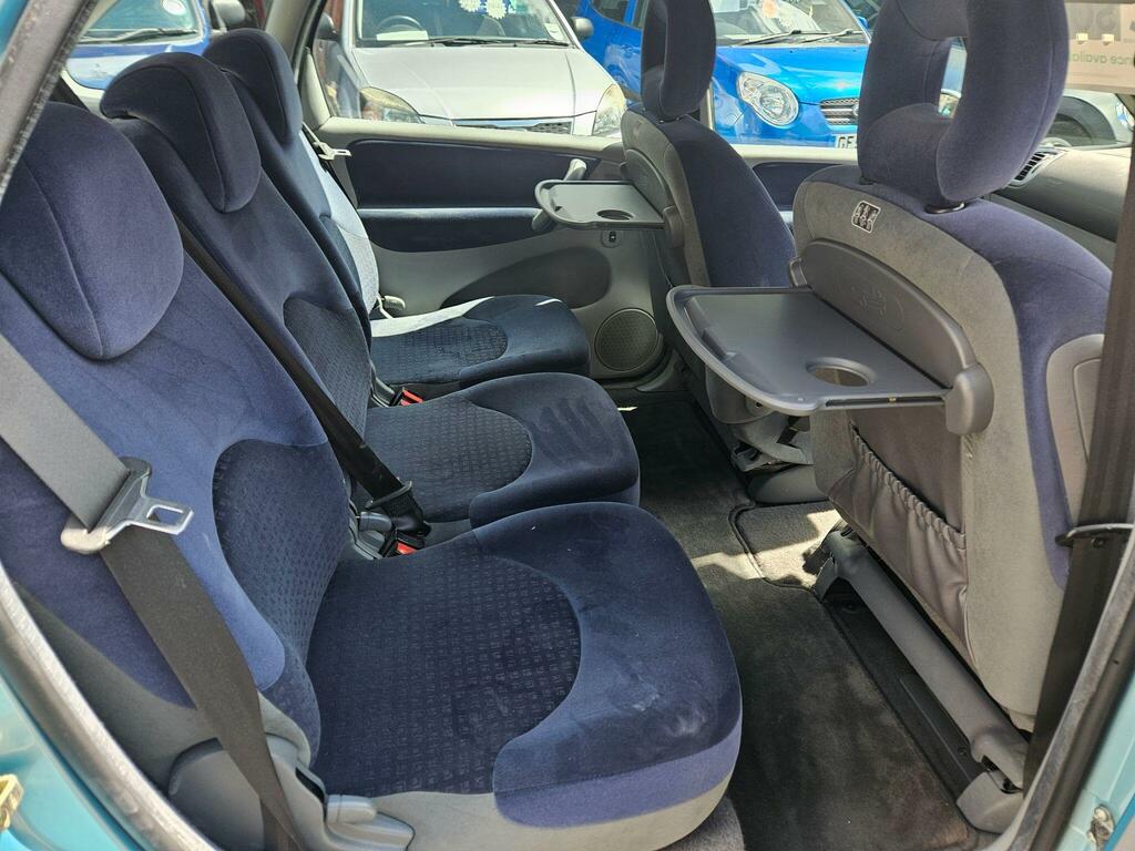 Citroen Xsara Picasso 1.6 Hdi Exclusive Blue #3