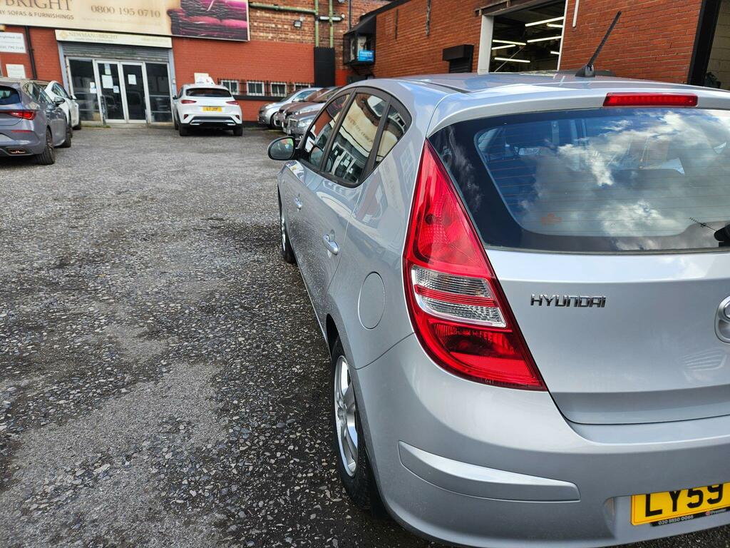 Hyundai I30 1.4 Comfort Euro 4 Silver #5