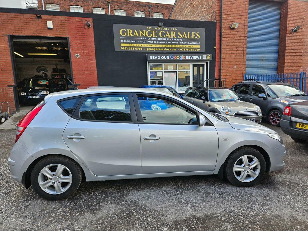 Hyundai I30 1.4 Comfort Euro 4 Silver