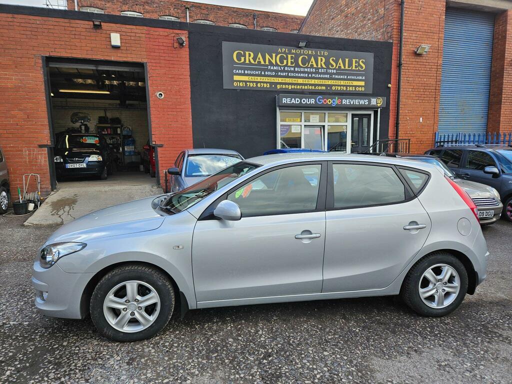 Hyundai I30 1.4 Comfort Euro 4 Silver #4