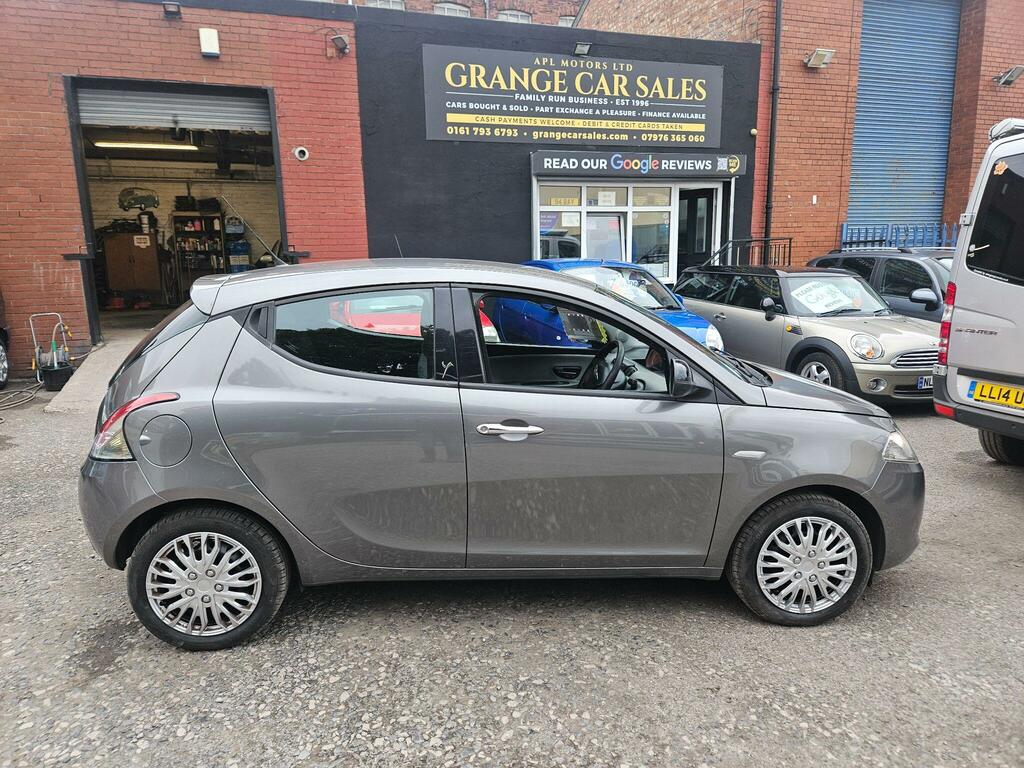 Chrysler Ypsilon 1.2 S Euro 5 Ss Grey