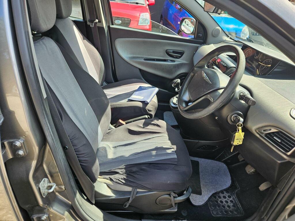 Chrysler Ypsilon S Grey #3